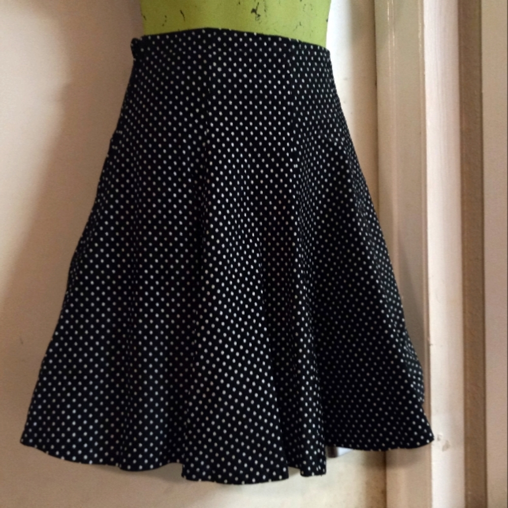 NWOT / WILSONS LEATHER polka dot leather mini skater skirt